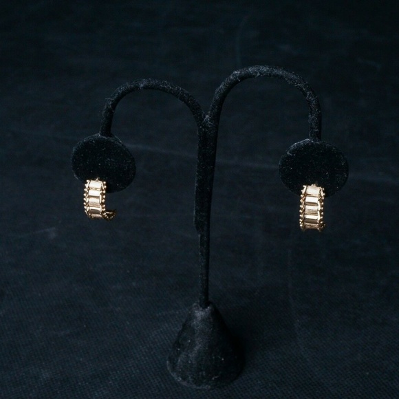 14K I. G. Imperial Gold Yellow Earrings Ladder Des - Picture 1 of 1